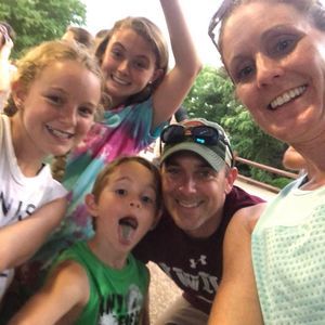 Meet your Posher, Dana